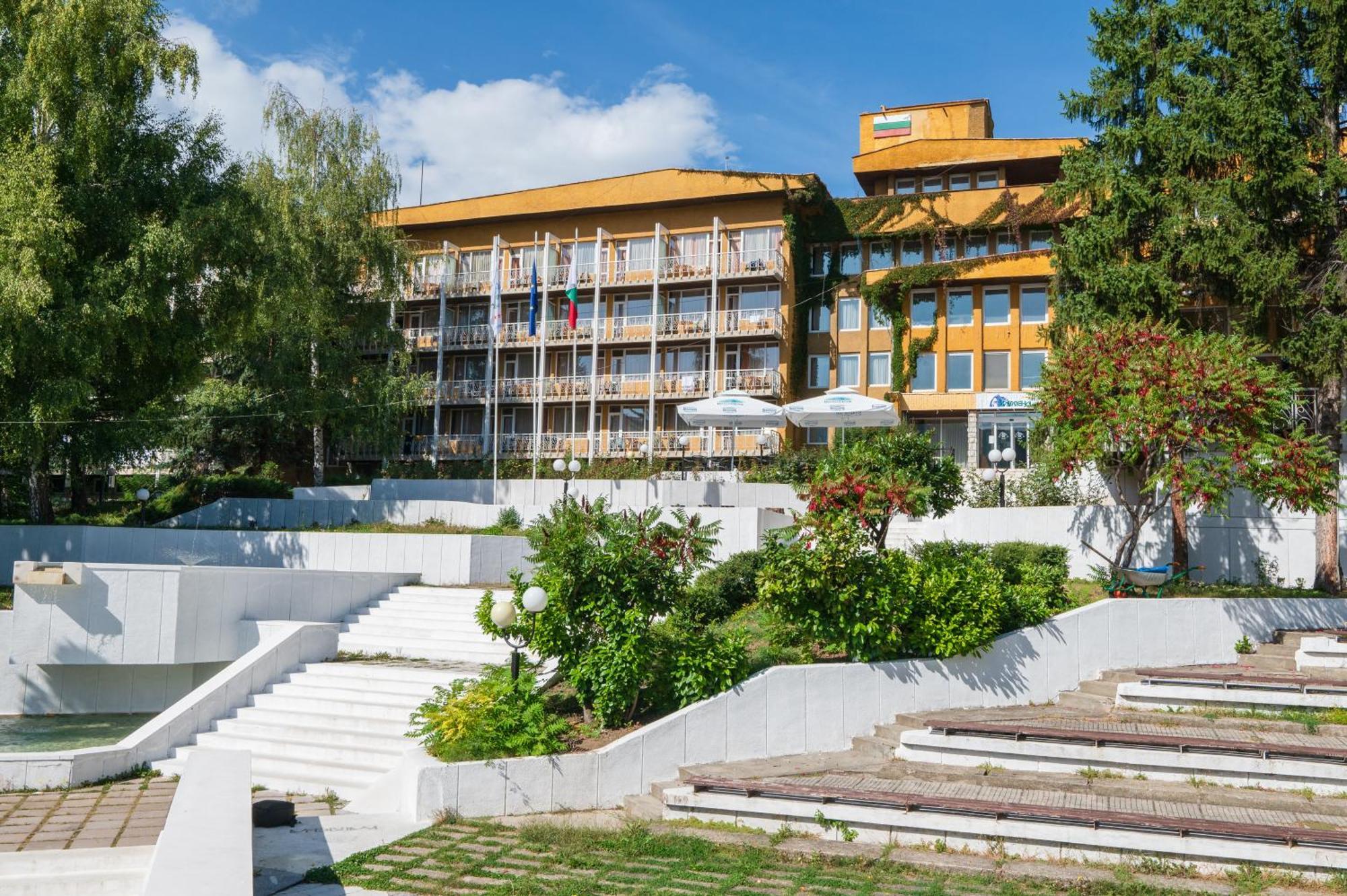 Отель Balneocomplex Kamena Велинград Экстерьер фото